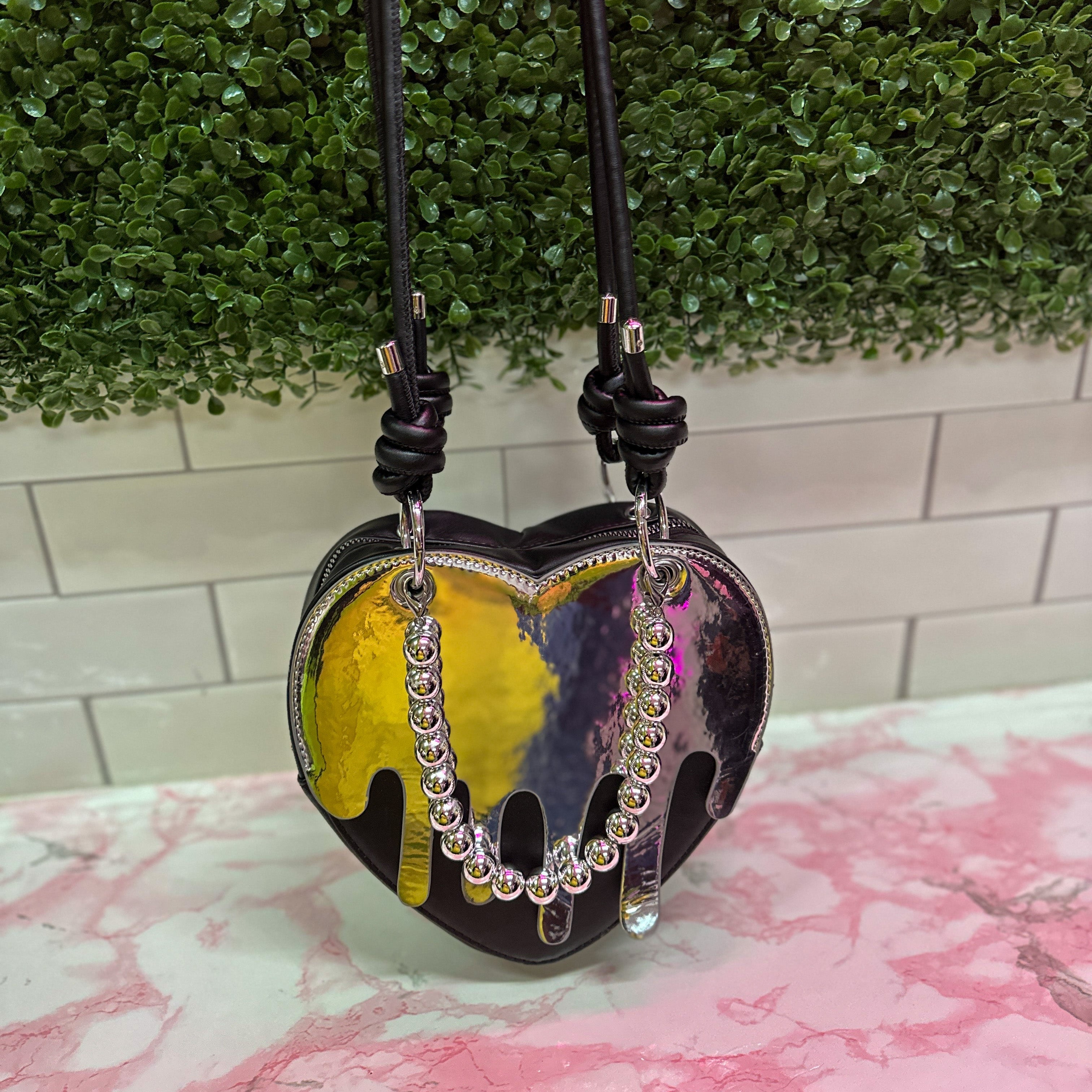 Drippin' Heart 4-Piece Bag Set (Black)